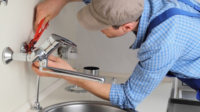 10 Essential Plumbing Tips for Homeowners: Keeping the Water Flowing Smoothly